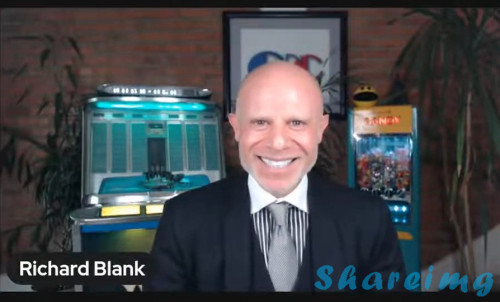 PODCAST-GUEST-PIC-RICHARD-BLANK-COSTA-RICAS-CALL-CENTER.jpg